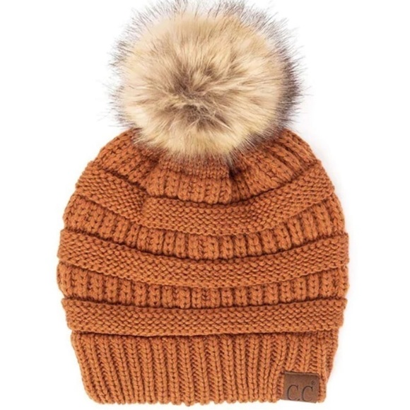 𝅺cc Toasted Almond Beanie - Picture 1 of 4